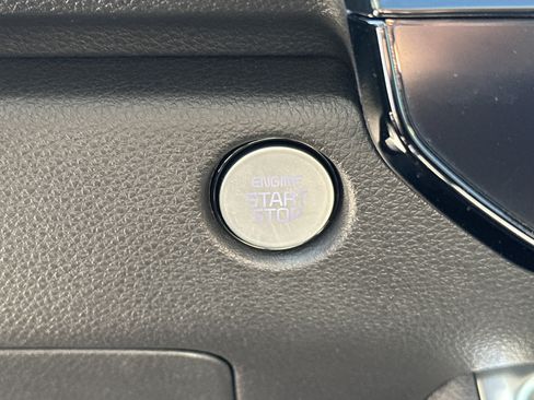 New 2026 Kia Carnival SX Prestige FWD image 16