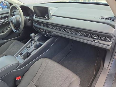 Used 2024 Honda Accord EX image 21