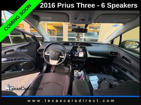 Used 2016 Toyota Prius Three image 8