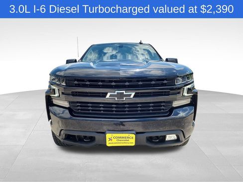 Used 2021 Chevrolet Silverado 1500 RST AWD/4WD image 2
