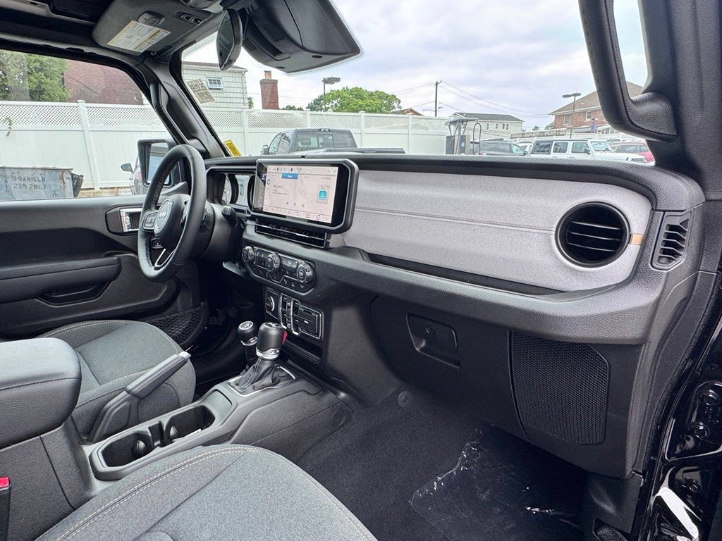 New 2026 Jeep Wrangler Unlimited Sport AWD/4WD image 17