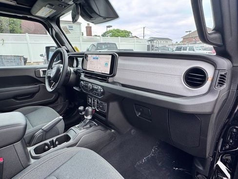 New 2026 Jeep Wrangler Unlimited Sport AWD/4WD image 17
