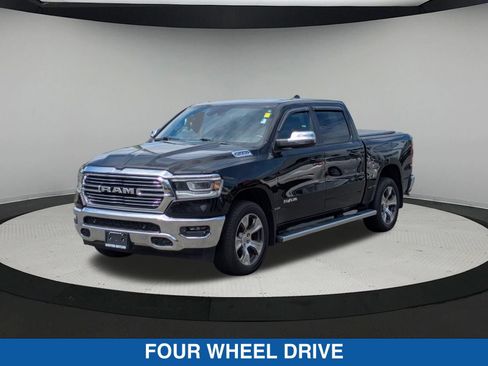 Used 2023 RAM 1500 Laramie AWD/4WD image 8
