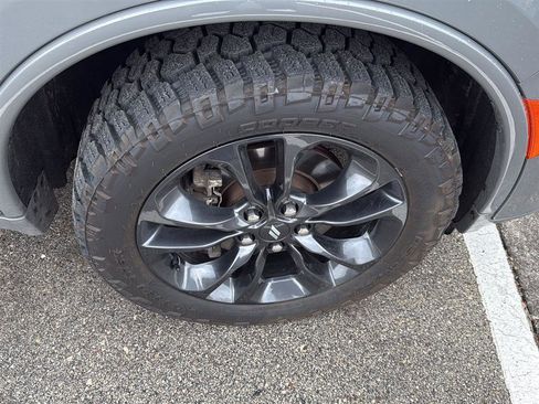 Used 2021 Dodge Durango GT image 2