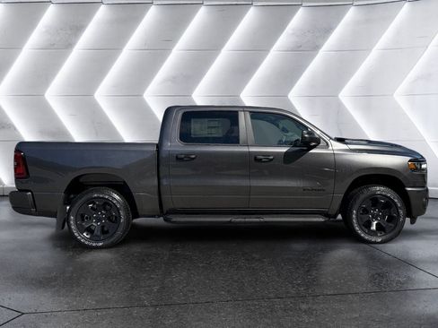 New 2026 RAM 1500 Express AWD/4WD image 6