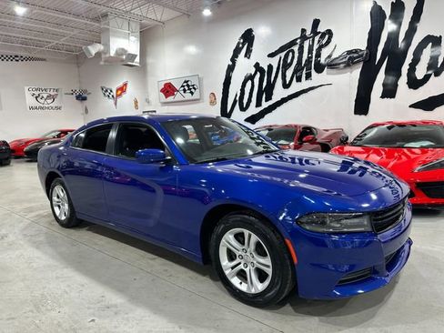 Used 2020 Dodge Charger SXT image 25