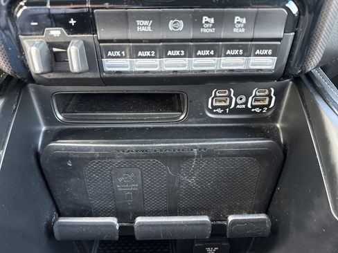 Used 2022 RAM 3500 Limited image 24