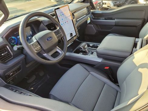 New 2025 Ford F150 Lightning Lariat image 3