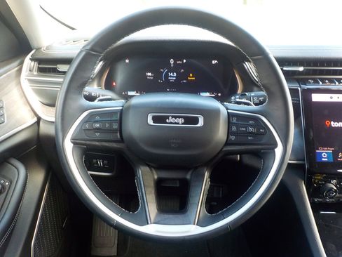 Used 2021 Jeep Grand Cherokee L Limited image 20