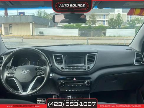 Used 2017 Hyundai Tucson Night w/ Cargo Package FWD image 21