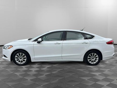 Used 2017 Ford Fusion S FWD image 5