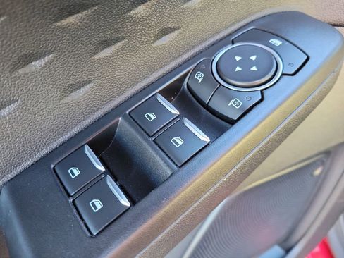 Certified 2020 Ford Escape SEL AWD/4WD image 18