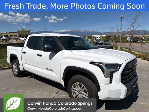 Used 2024 Toyota Tundra SR5 w/ SR5 Convenience Package AWD/4WD image 1