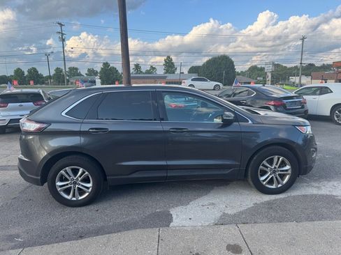 Used 2016 Ford Edge SEL w/ Equipment Group 201A image 4