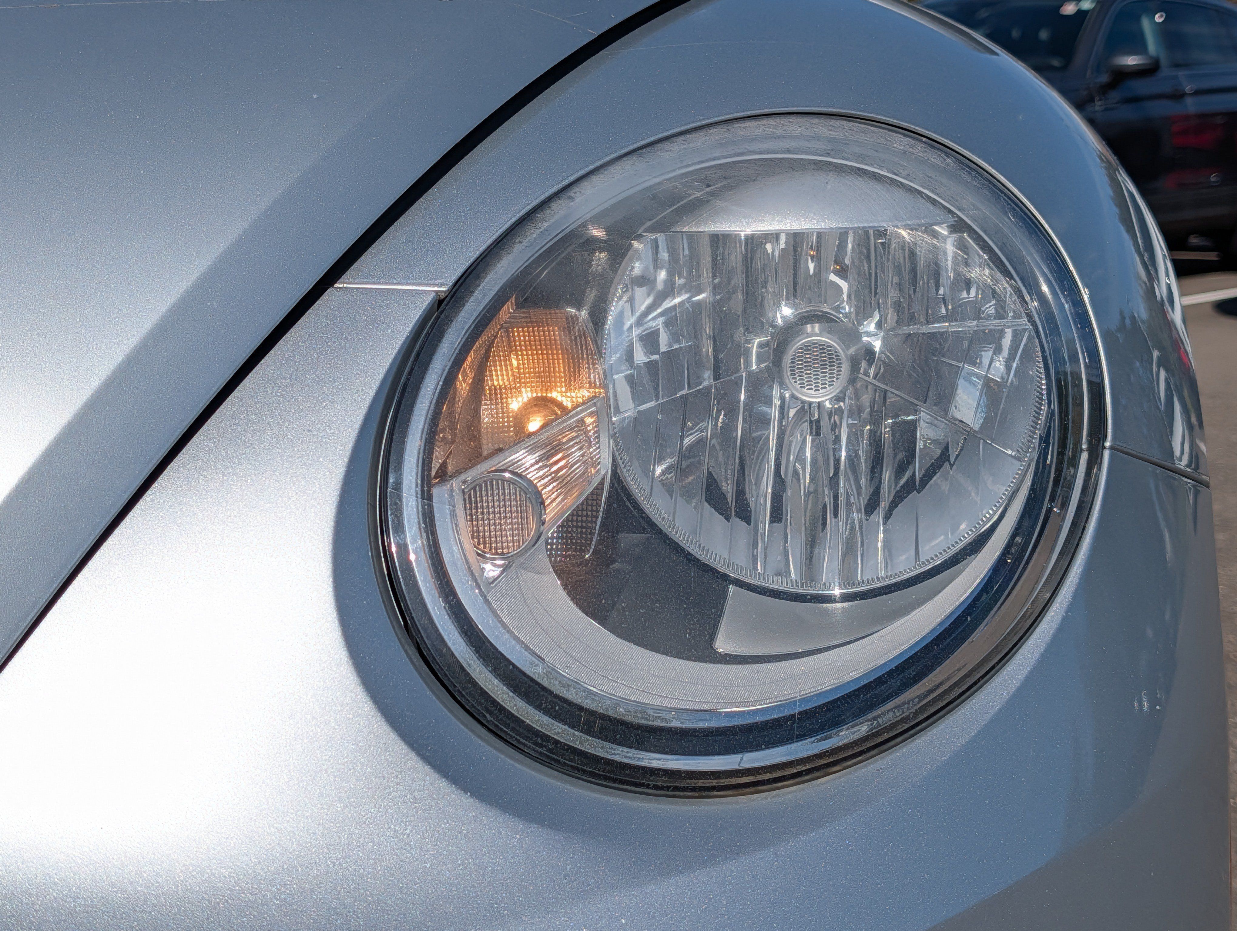 Used 2013 Volkswagen Beetle 2.5 FWD image 16