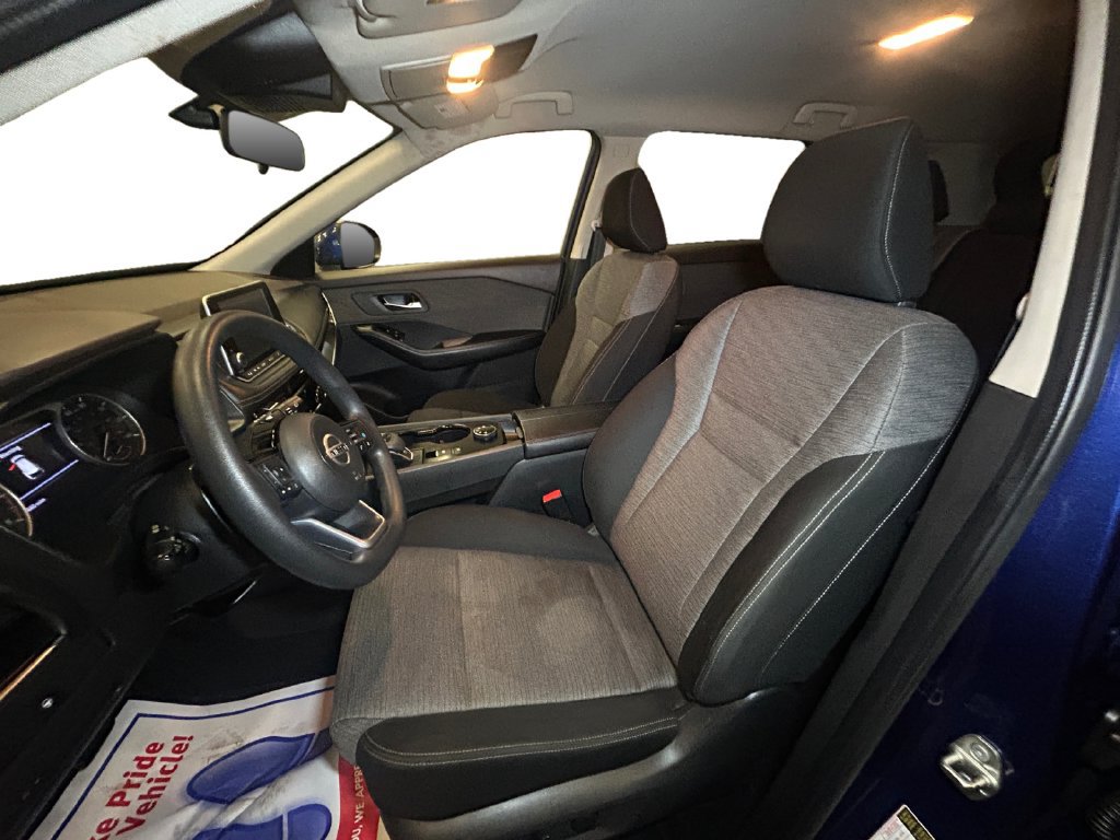 Used 2021 Nissan Rogue SV AWD/4WD image 10