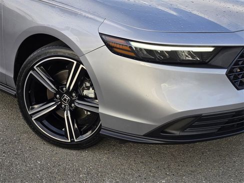 Certified 2023 Honda Accord Sport image 9