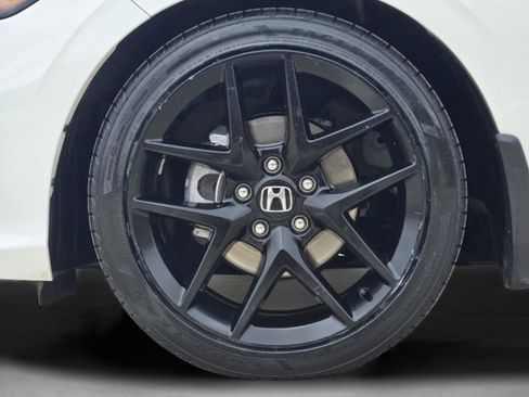 Certified 2025 Honda Civic Sport image 29