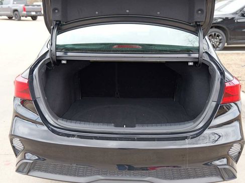 Certified 2024 Kia Forte LXS image 29