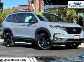 Used 2022 Honda Pilot TrailSport image 1