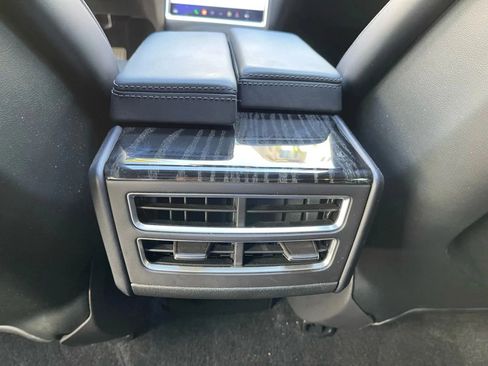 Used 2016 Tesla Model S 75 image 24