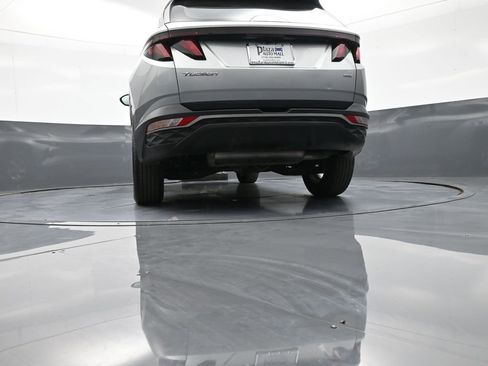 Used 2023 Hyundai Tucson SE image 30