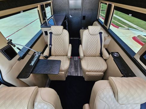 Used 2019 Mercedes-Benz Sprinter 3500 image 66