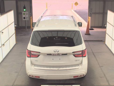 Used 2024 INFINITI QX80 Premium Select w/ Cargo Package image 6