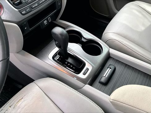 Used 2019 Honda Pilot EX-L image 45