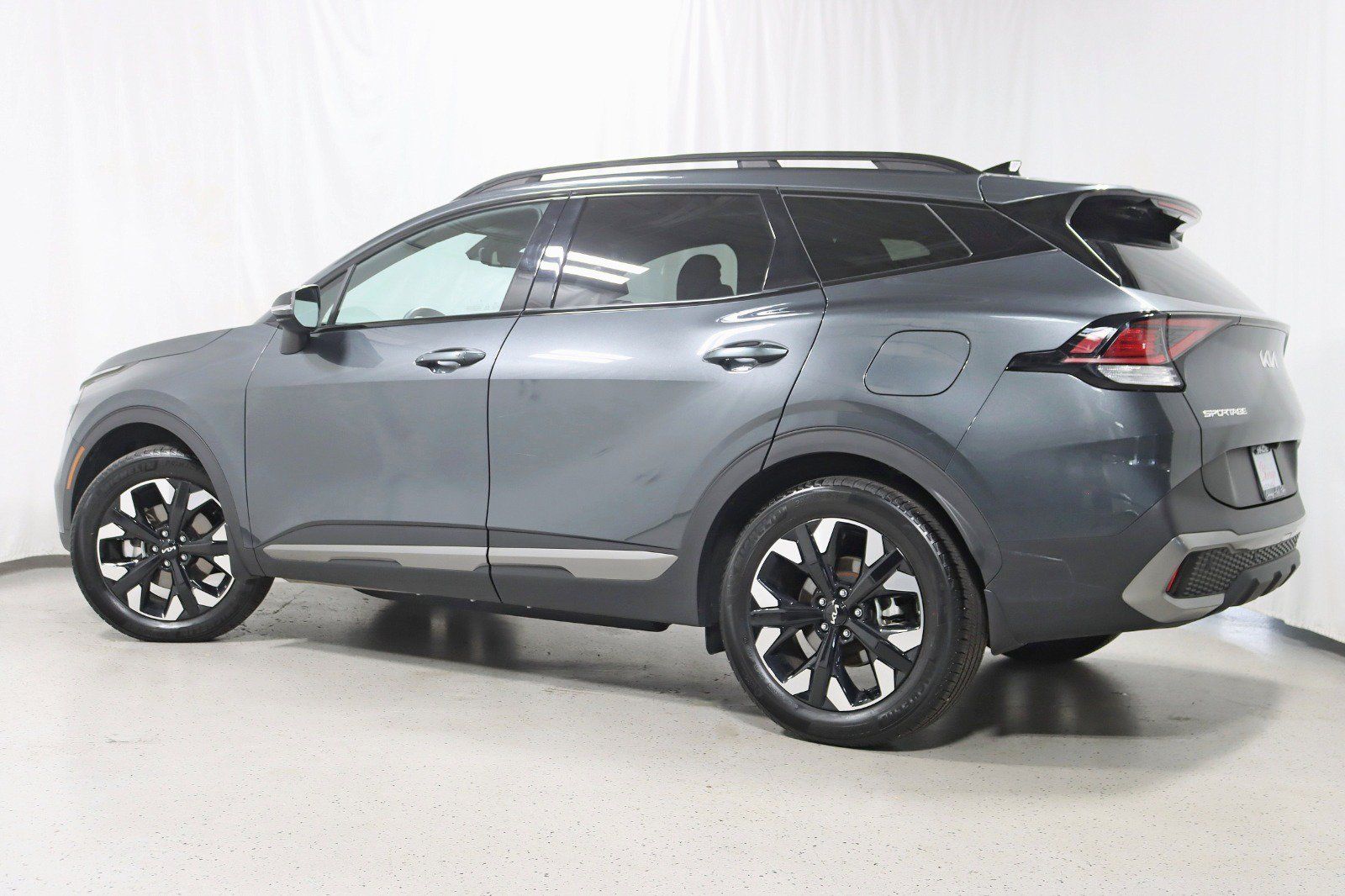 Used 2024 Kia Sportage X-Line AWD/4WD image 9