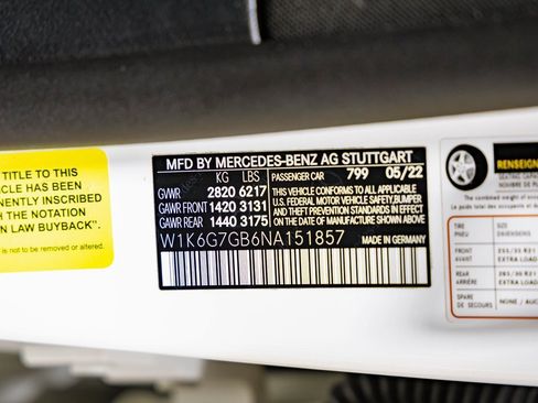 Used 2022 Mercedes-Benz S 580 4MATIC Sedan w/ AMG Line Package image 41