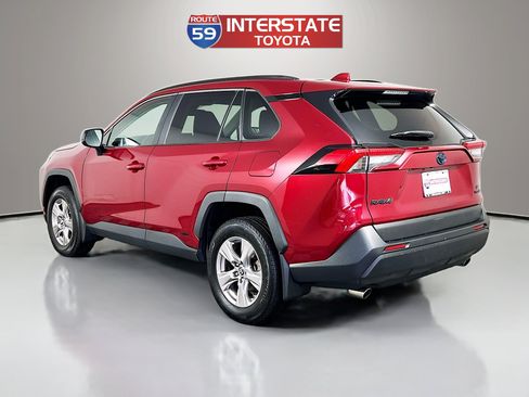 Used 2023 Toyota RAV4 LE AWD/4WD image 5