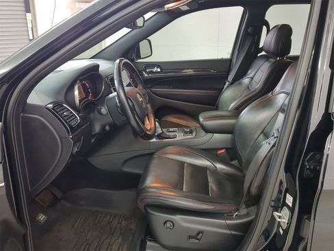 Used 2020 Jeep Grand Cherokee Trailhawk w/ Trailhawk Luxury Group image 15