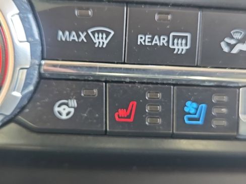 Used 2022 Ford F150 Limited image 31