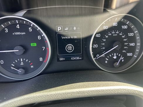 Used 2018 Hyundai Elantra Value Edition FWD image 22