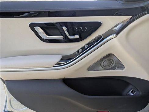 Used 2023 Mercedes-Benz S 500 4MATIC image 8