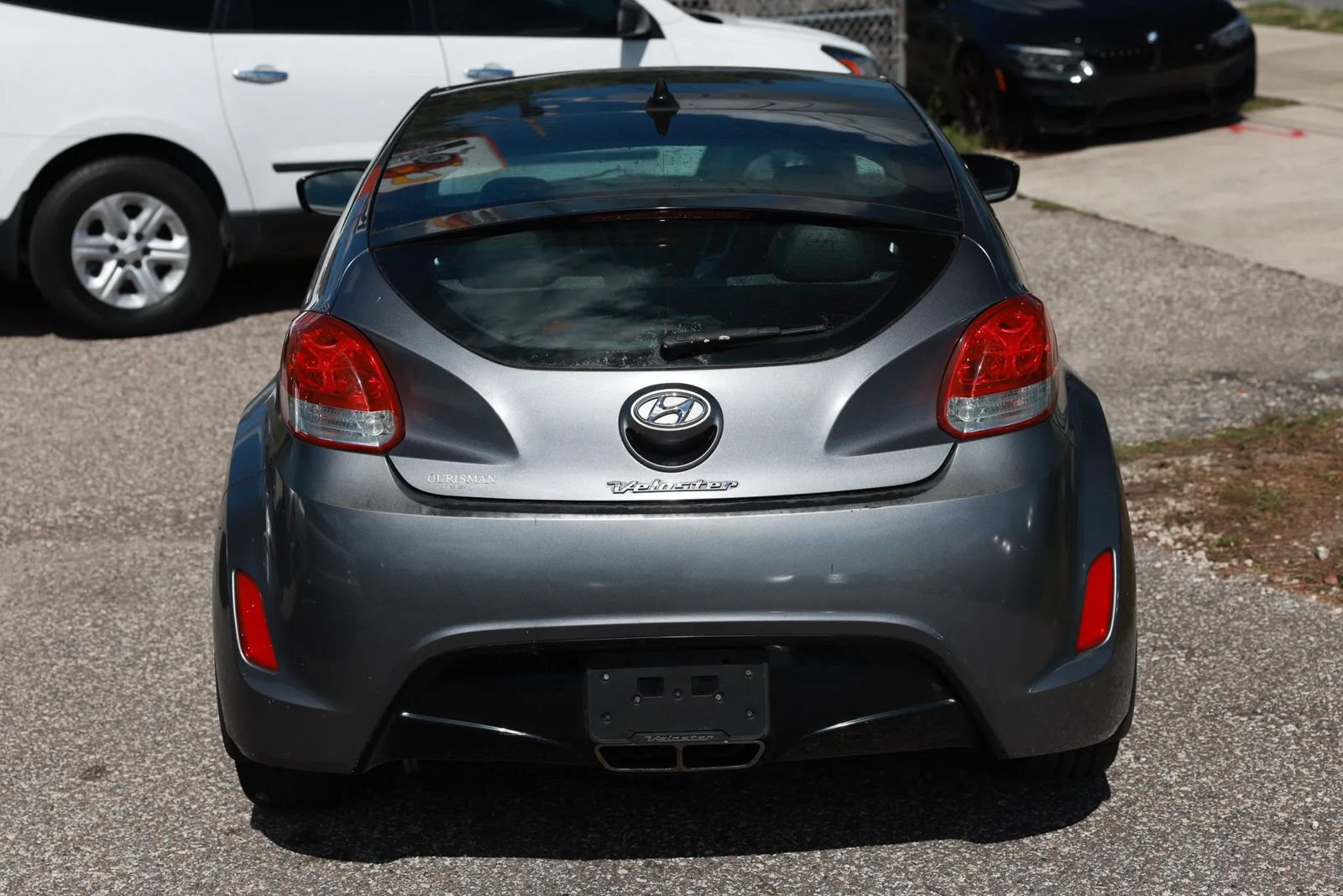 Used 2013 Hyundai Veloster w/ Style Pkg FWD image 5