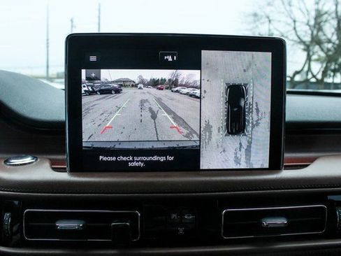 Used 2022 Lincoln Aviator Reserve w/ Elements Package Plus image 22