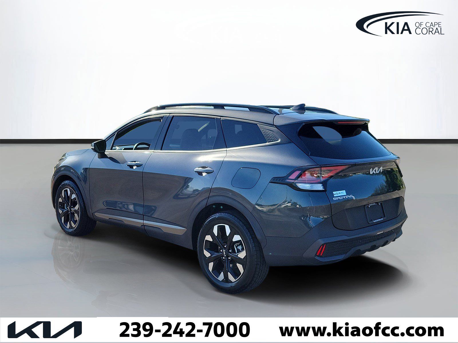 Used 2023 Kia Sportage X-Line w/ X-Line Premium Package AWD/4WD image 4