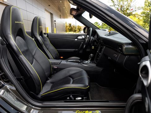 Used 2012 Porsche 911 Turbo S AWD/4WD image 13