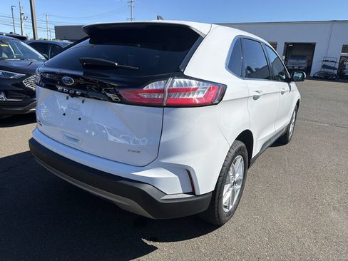 Used 2024 Ford Edge SEL w/ Convenience Package AWD/4WD image 6