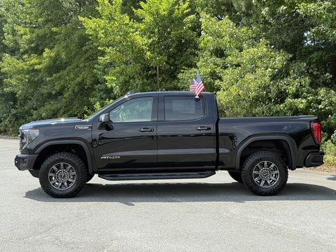 New 2025 GMC Sierra 1500 AT4X image 8