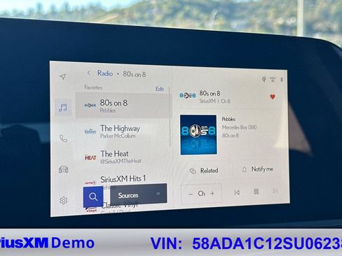 Certified 2025 Lexus ES 300h w/ Premium Package image 34