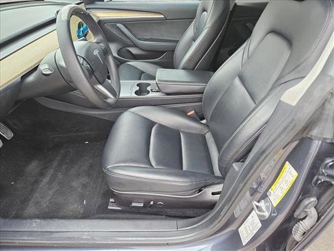 Used 2022 Tesla Model 3 image 14
