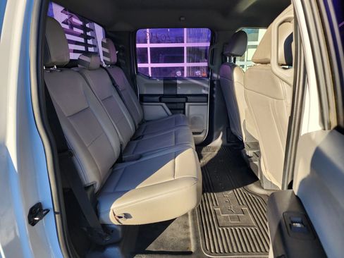 Used 2021 Ford F250 XL w/ Power Equipment Group image 14