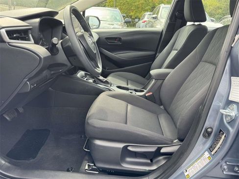 Used 2024 Toyota Corolla LE image 20
