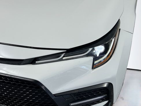 Used 2021 Toyota Corolla SE FWD image 12