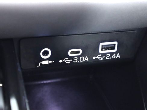 Used 2024 Subaru Outback Premium AWD/4WD image 21