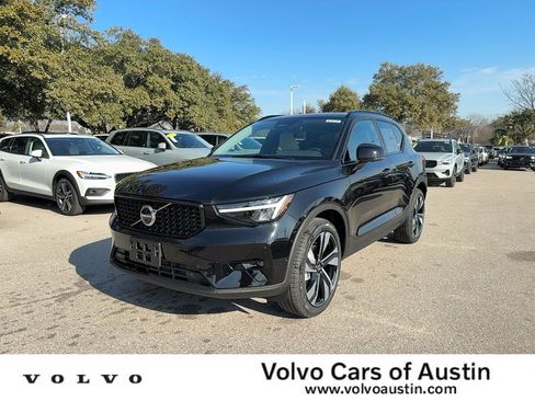New 2026 Volvo XC40 B5 Plus w/ Protection Package Premier image 1