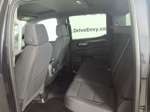 Used 2023 Chevrolet Silverado 1500 RST w/ Convenience Package II AWD/4WD image 9